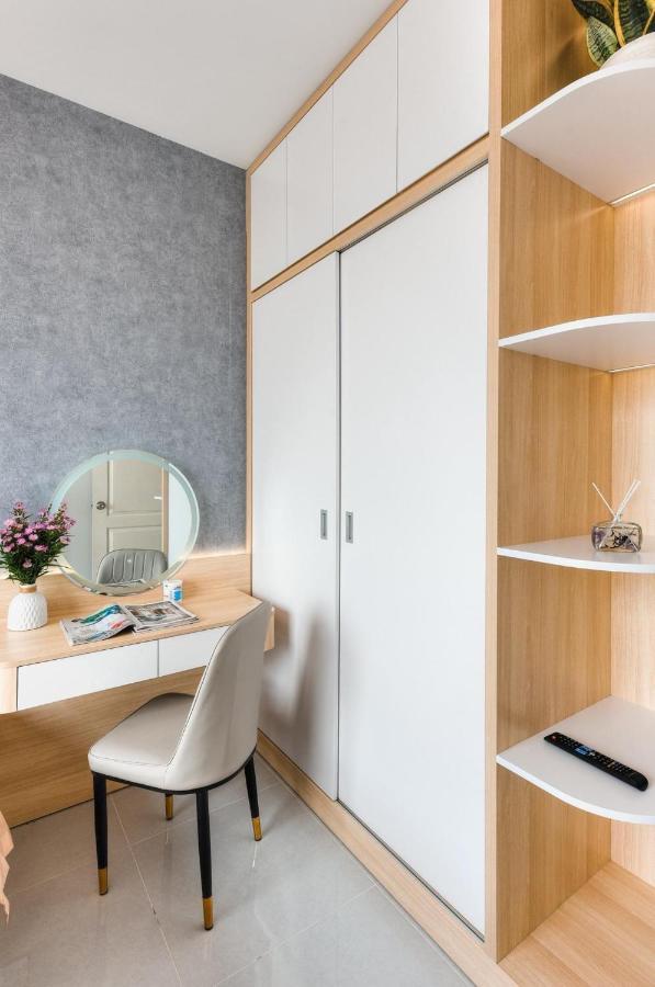 Apartment Soho District 1 Hcmc *
